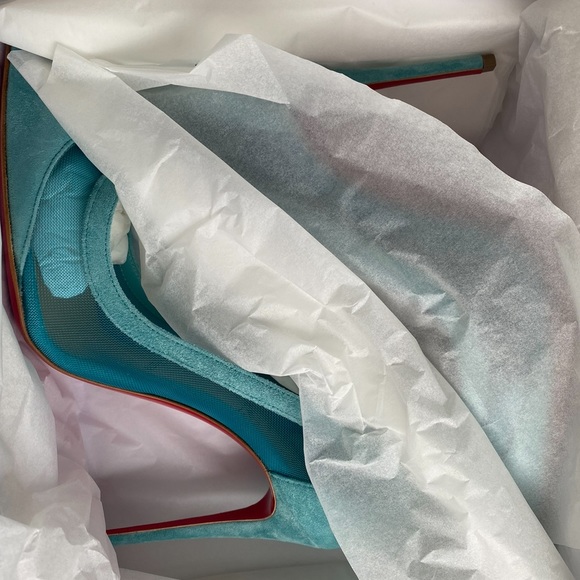 Christian Louboutins! Size 6.5, never worn!!! New in box/bag - Picture 4 of 4